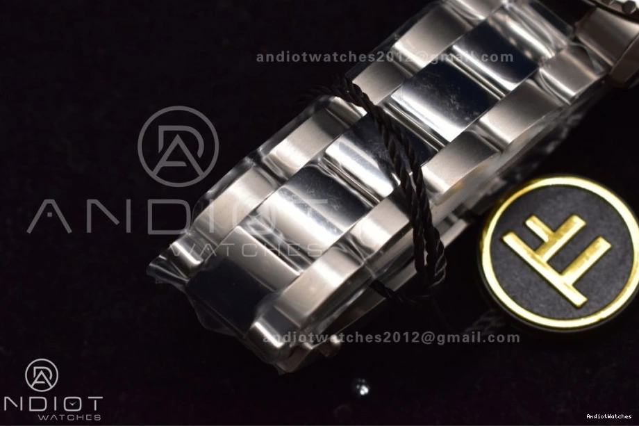 Best Tiffany Blue Bracelet 1:1 Edition 480 on A SS Versatile SuperOcean Automatic TF 44 Dial 0224